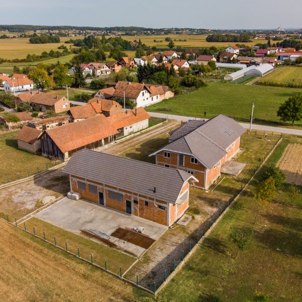 KUĆA I OBJEKT ZA ŠIRU NAMJENU (POSLOVNI, STAMBENI, SKLADIŠNI i dr.) 5
