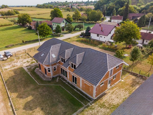 PRIKAZ PROZORA I OTVORA ZA GORNJU ETAŽU STAMBENOG PROSTORA
